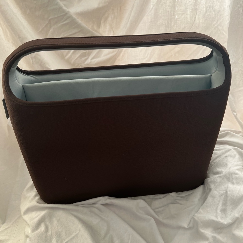 Belkin Laptop Hideaway Case (Chocolate with Tourmaline)
